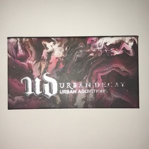Urban decay mini eyeshadow palate